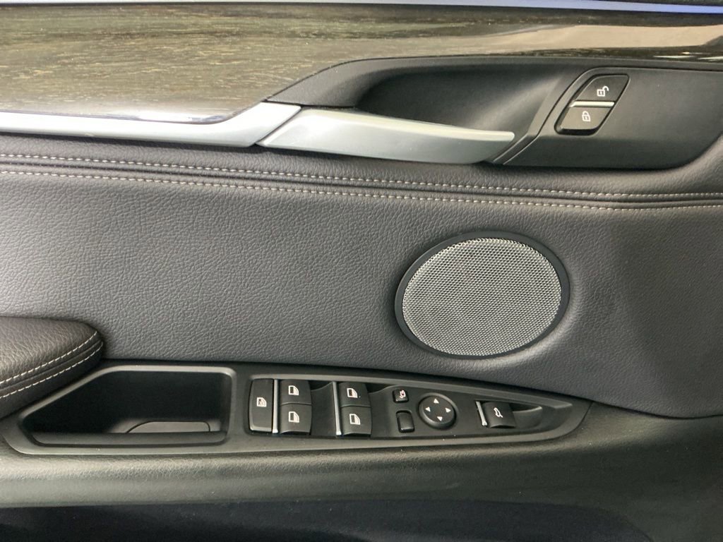 Used 2018 BMW X5 xDrive40e image 17