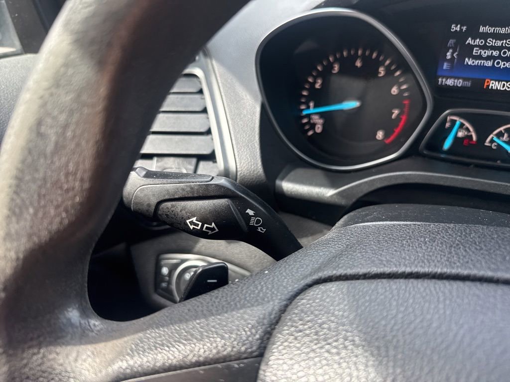 Used 2017 Ford Escape SE AWD/4WD image 19