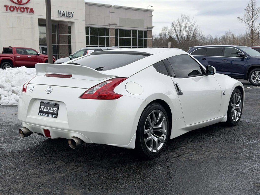 Used 2014 Nissan 370Z Coupe image 18