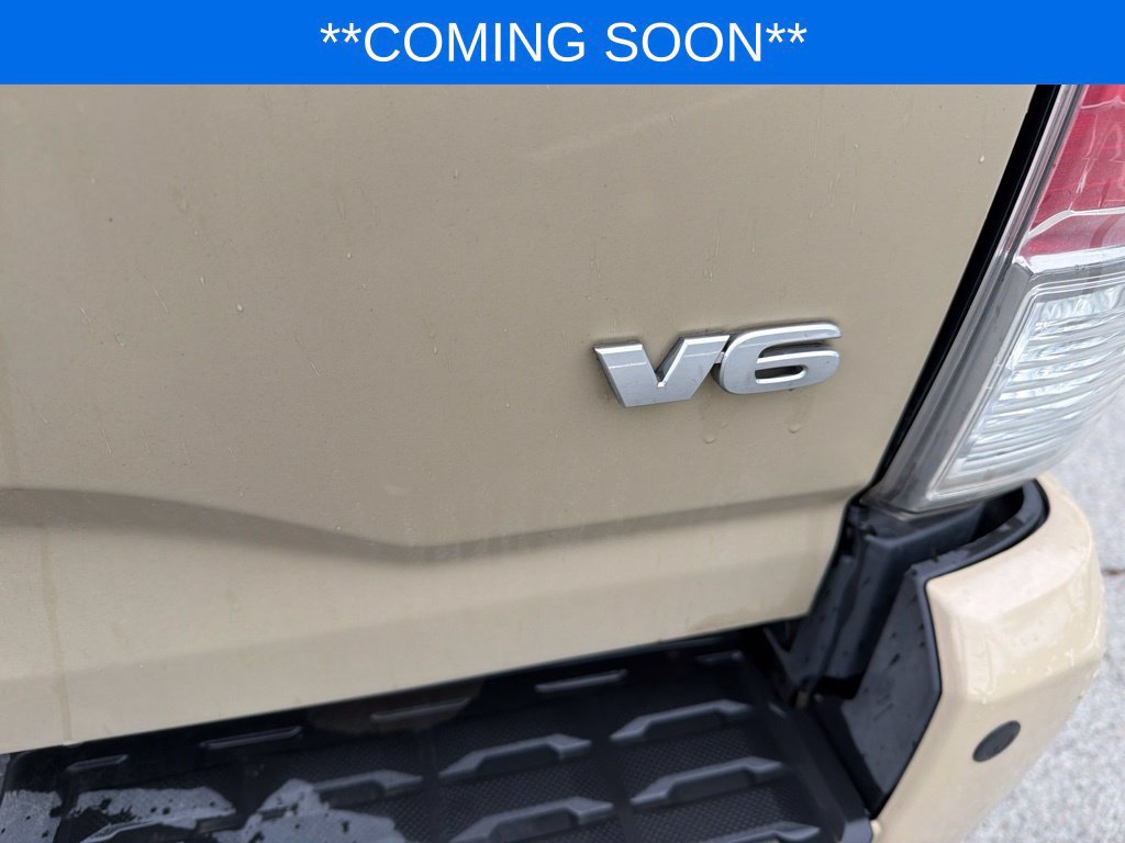 Used 2019 Toyota Tacoma Limited AWD/4WD image 19