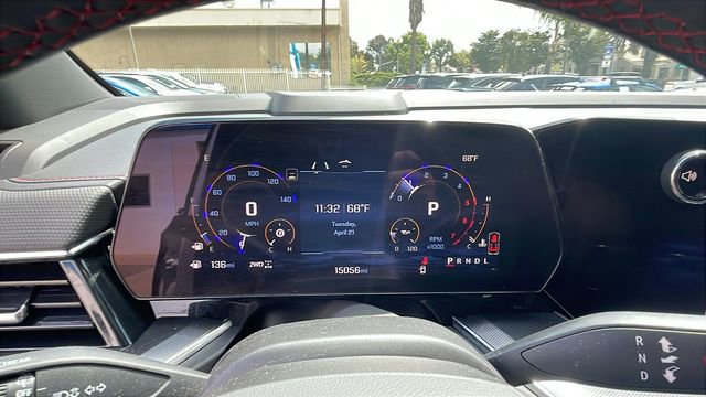 Used 2025 Chevrolet Suburban RST w/ Comfort Package AWD/4WD image 24