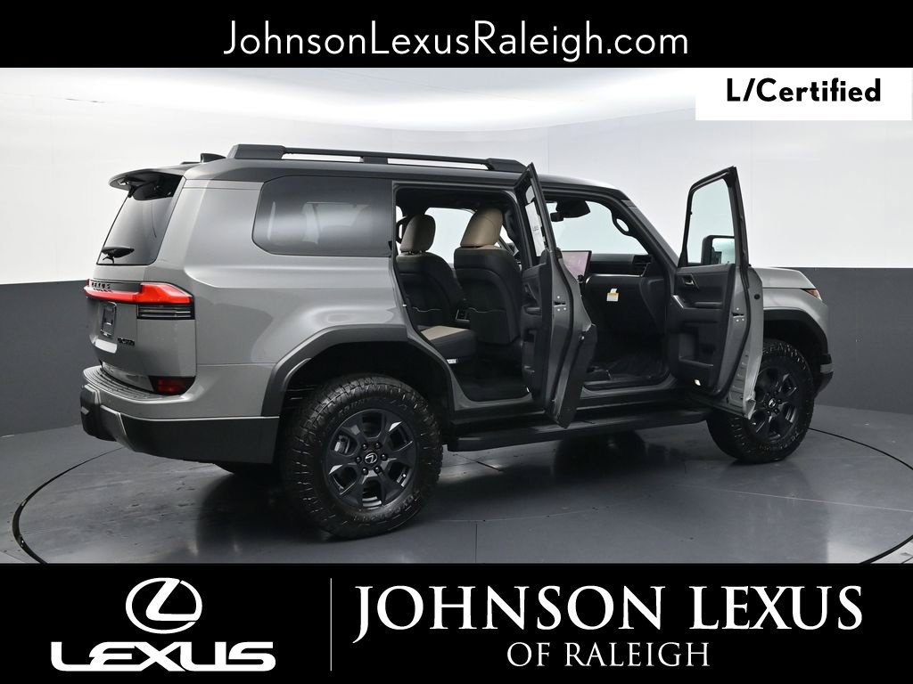 Certified 2025 Lexus GX 550 AWD/4WD image 33