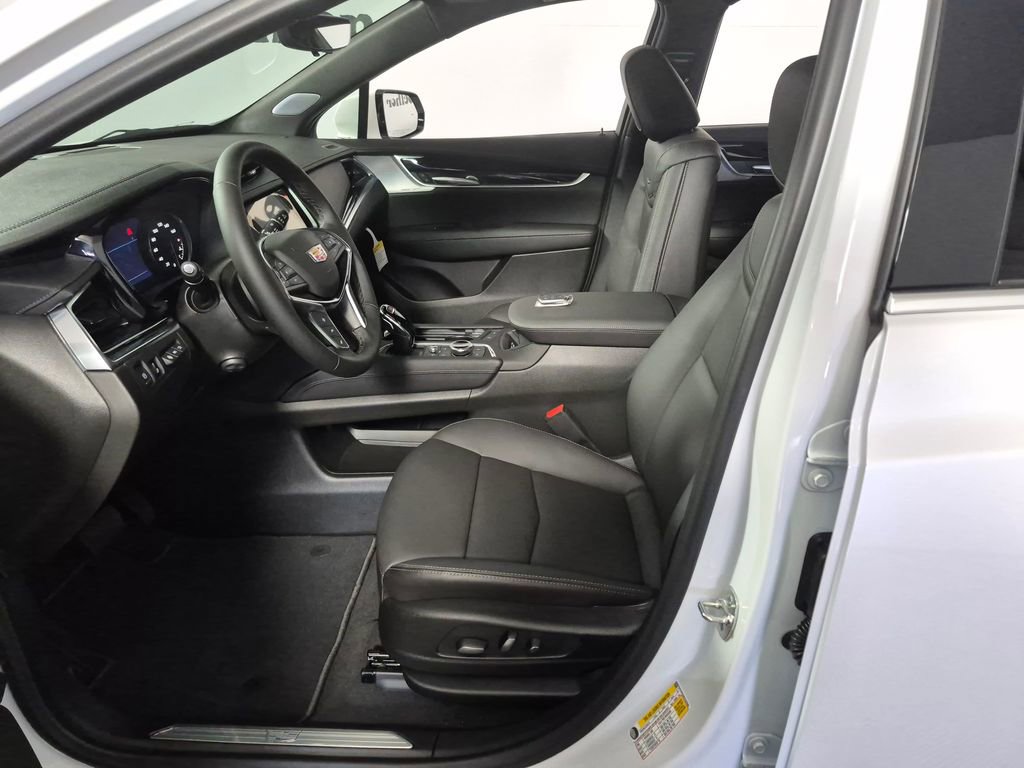 New 2026 Cadillac XT5 Premium Luxury w/ Driver Assist Package image 9