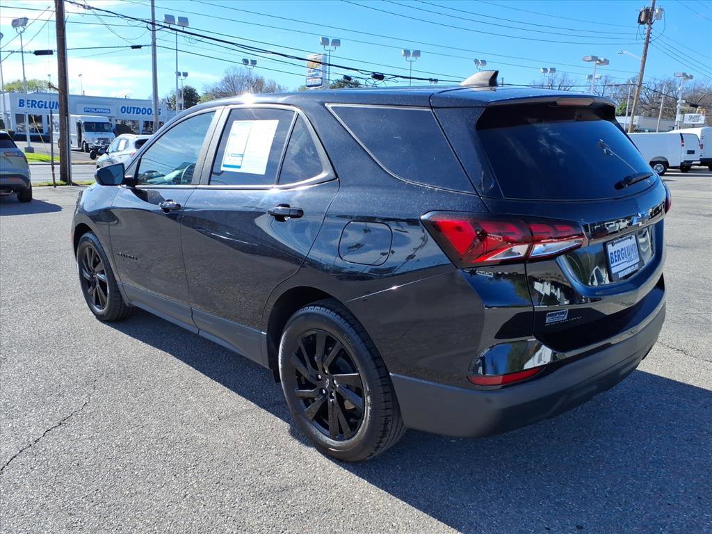 Used 2023 Chevrolet Equinox LS w/ LS Convenience Package FWD image 6