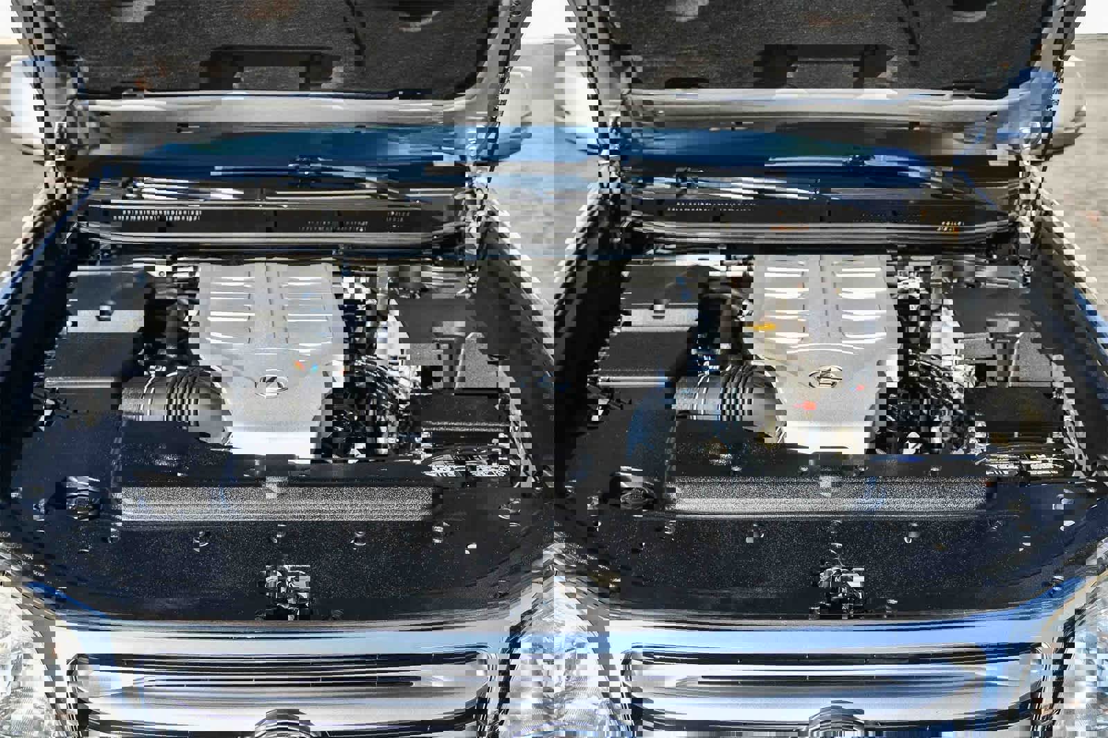 Used 2013 Lexus GX 460 image 25