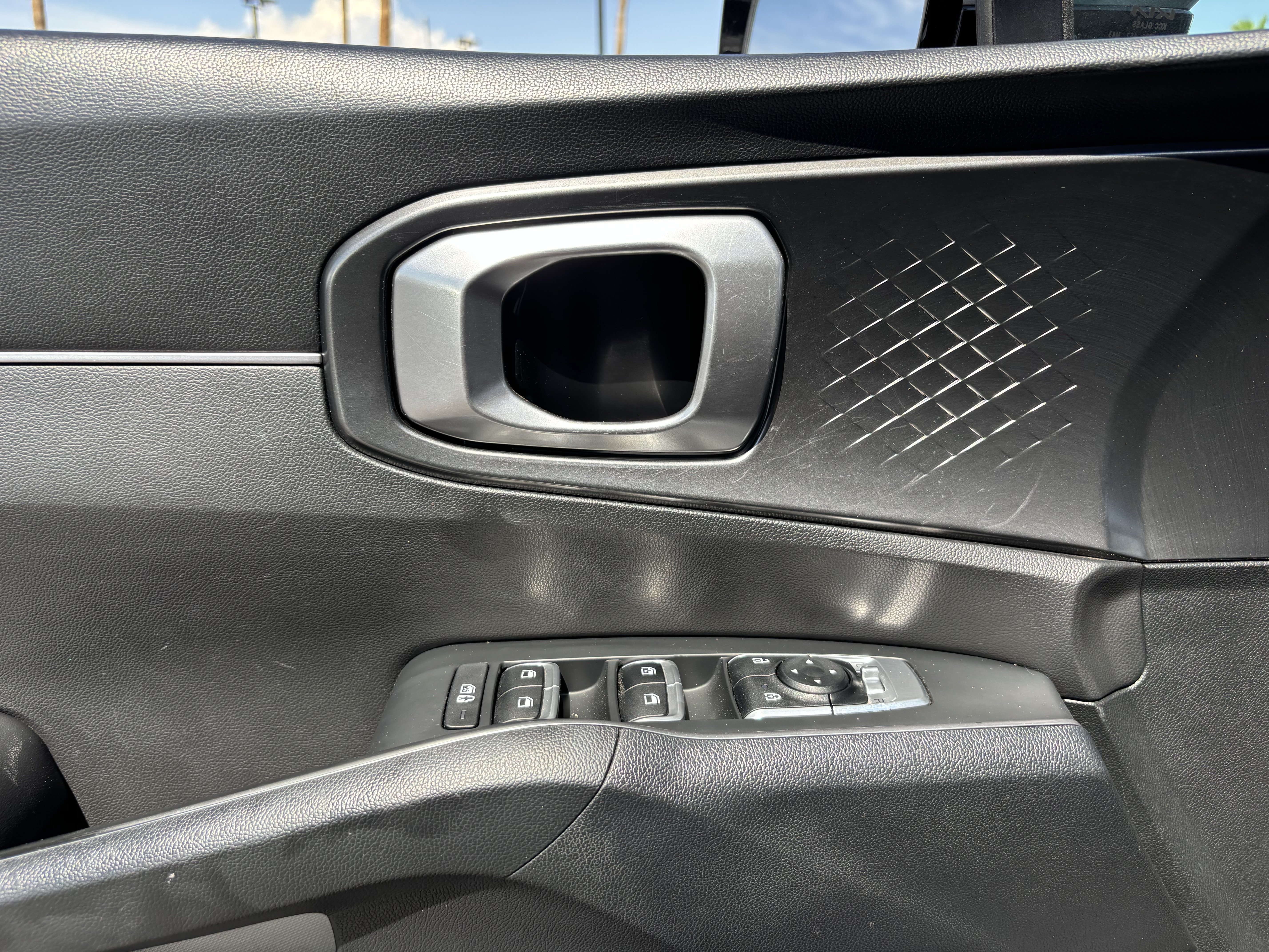 Certified 2023 Kia Sorento EX AWD/4WD image 19