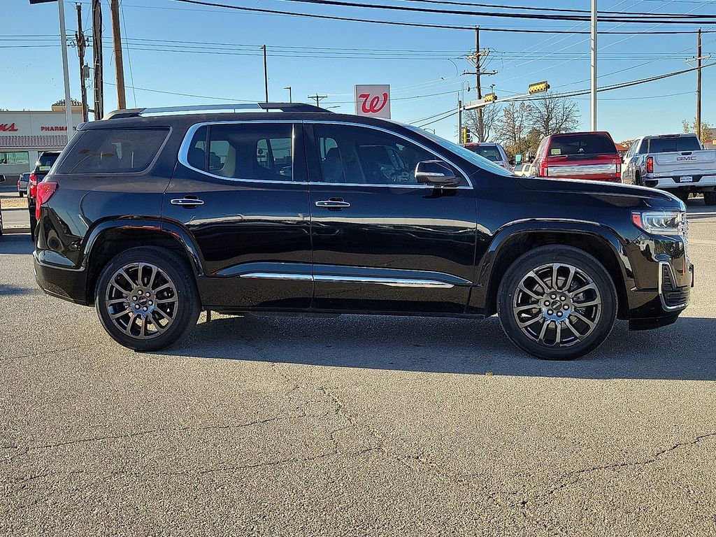 Used 2022 GMC Acadia Denali w/ Black Diamond Edition image 12