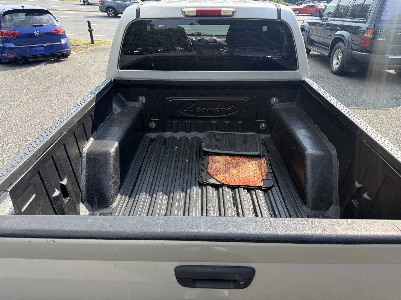 Used 2005 Chevrolet Colorado LS RWD image 12