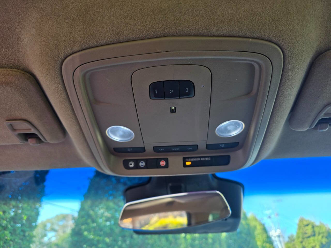 Used 2014 Cadillac ELR Base 2dr Coupe w/ Luxury Package image 27