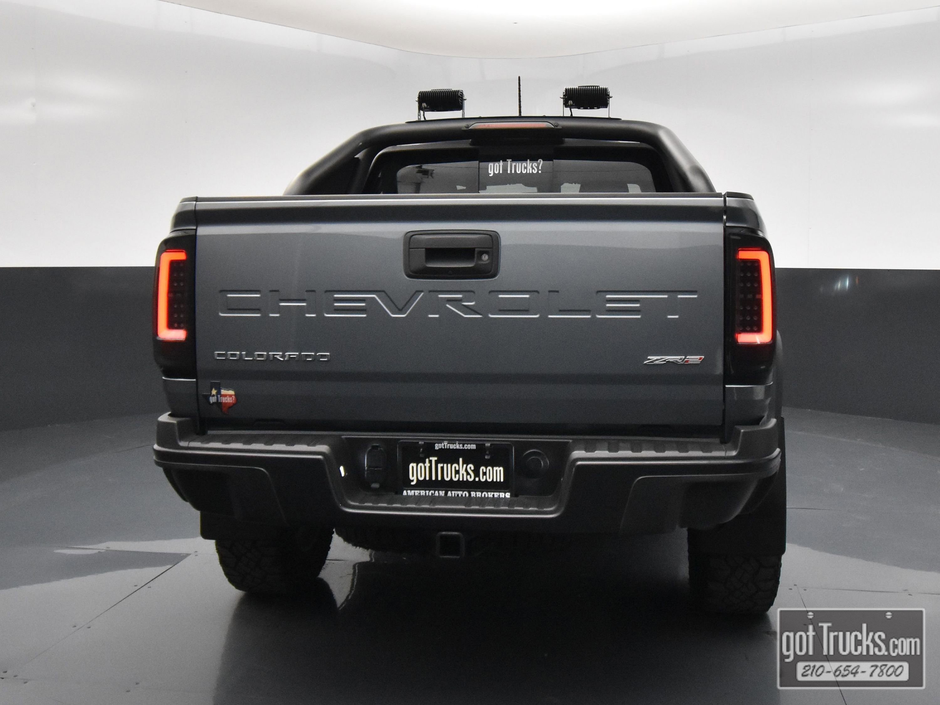 Used 2022 Chevrolet Colorado ZR2 w/ ZR2 Dusk Special Edition AWD/4WD image 6
