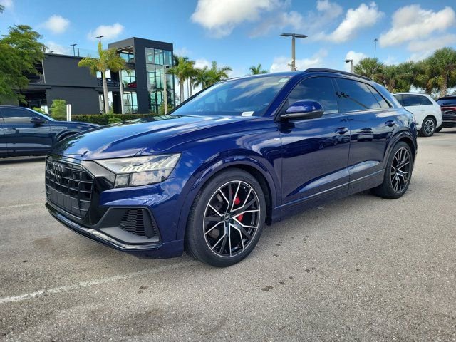 Used 2021 Audi Q8 Prestige image 4
