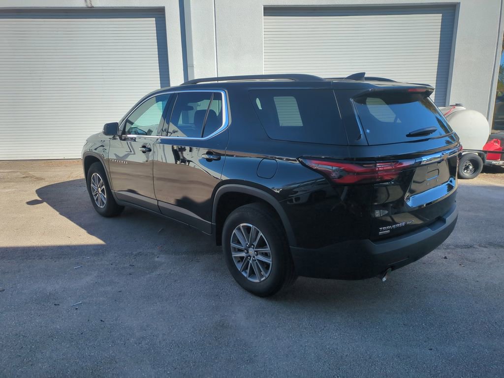 Used 2024 Chevrolet Traverse LT image 8