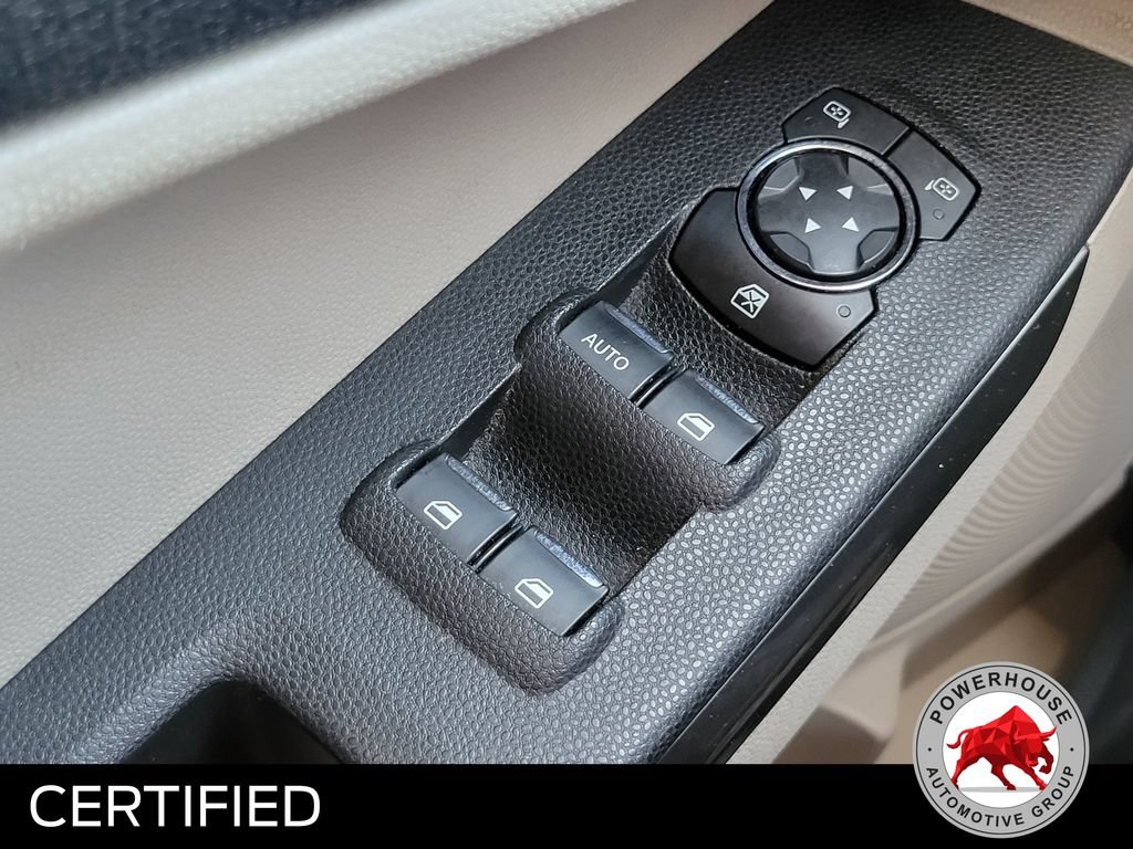 Certified 2018 Ford EcoSport SE w/ SE Convenience Package FWD image 28
