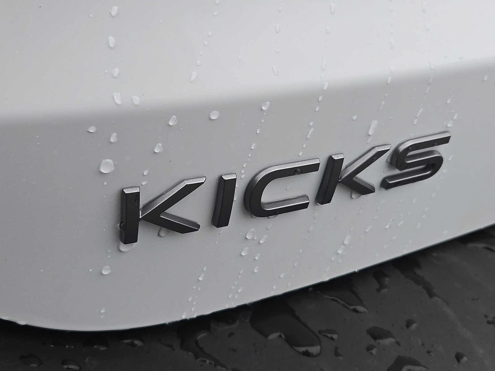 New 2027 Nissan Kicks SV w/ SV Premium Package AWD/4WD image 16
