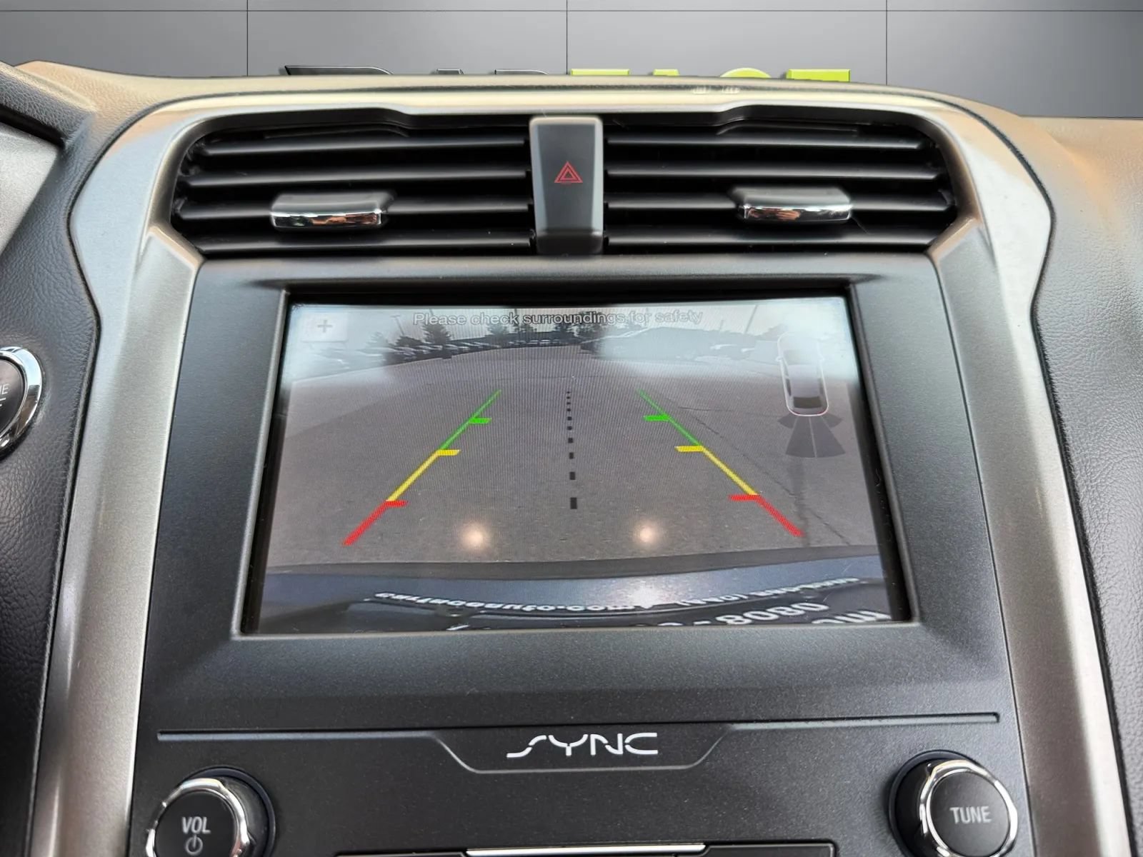 Used 2019 Ford Fusion SE FWD image 36