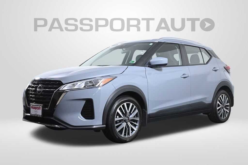Certified 2024 Nissan Kicks SV