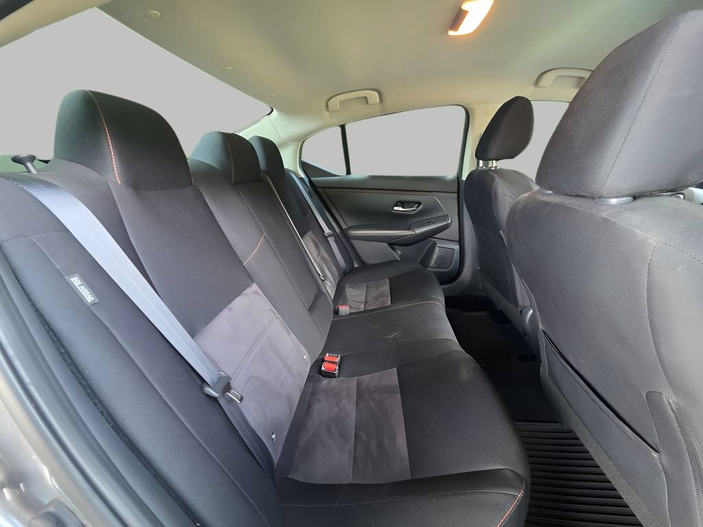 Used 2023 Nissan Sentra SR FWD image 7