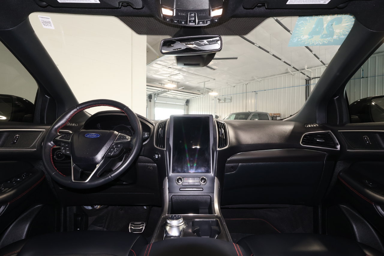 Used 2024 Ford Edge ST-Line AWD/4WD image 28