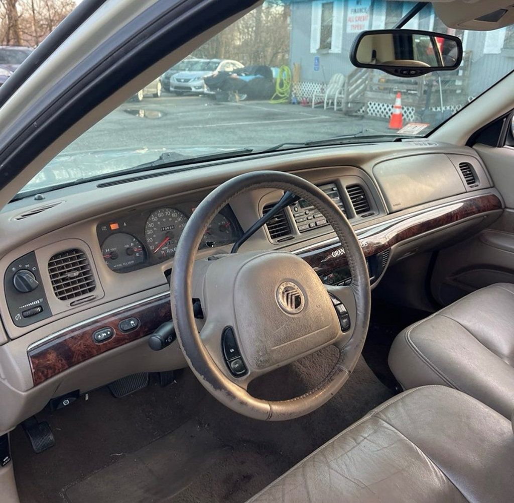 Used 2004 Mercury Grand Marquis LS RWD image 13