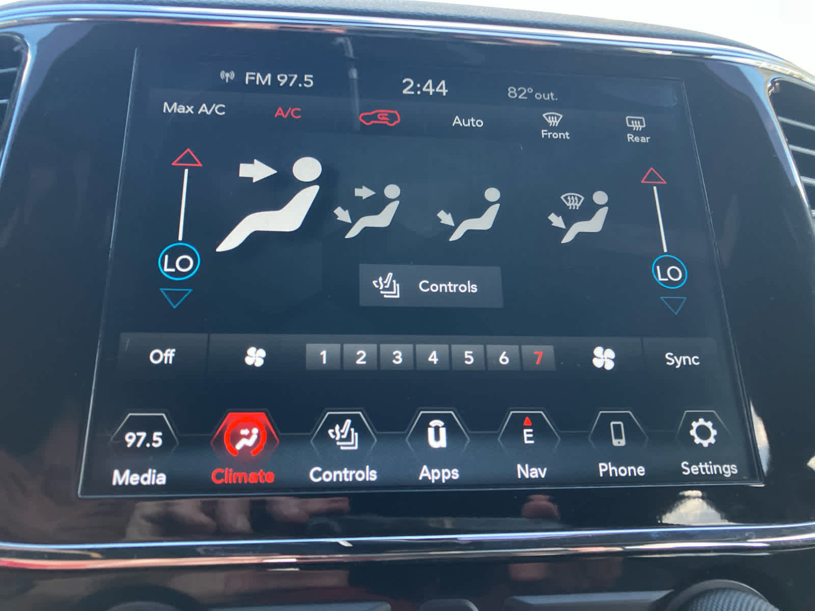 Used 2021 Jeep Grand Cherokee Limited image 21
