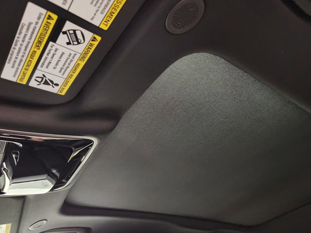 New 2026 Land Rover Range Rover Velar S image 24