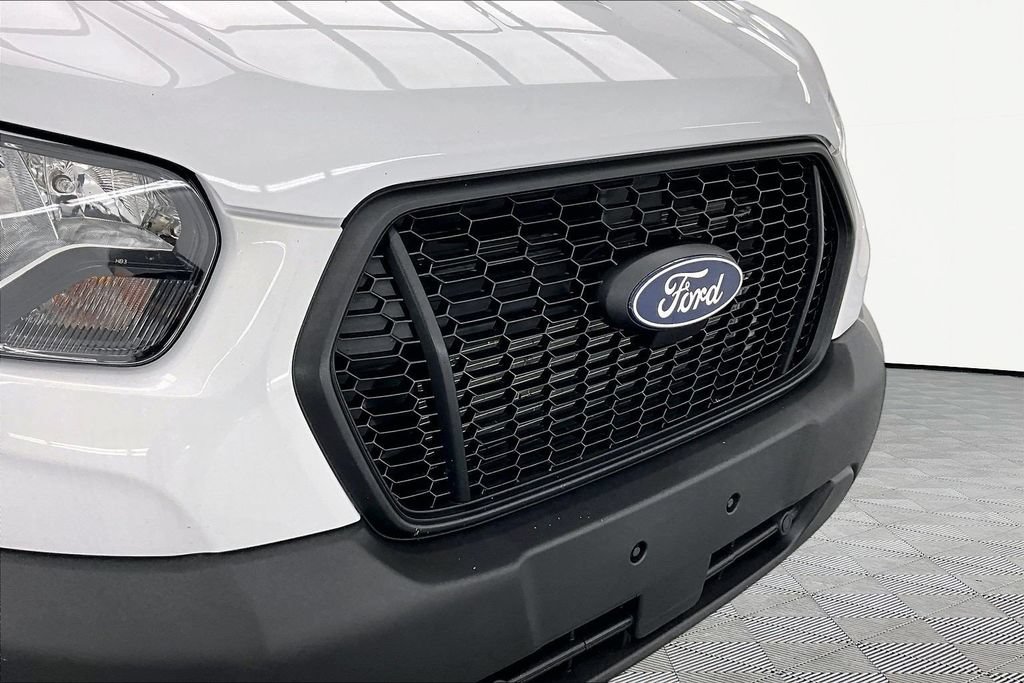 Used 2026 Ford Transit 150 Low Roof RWD image 29