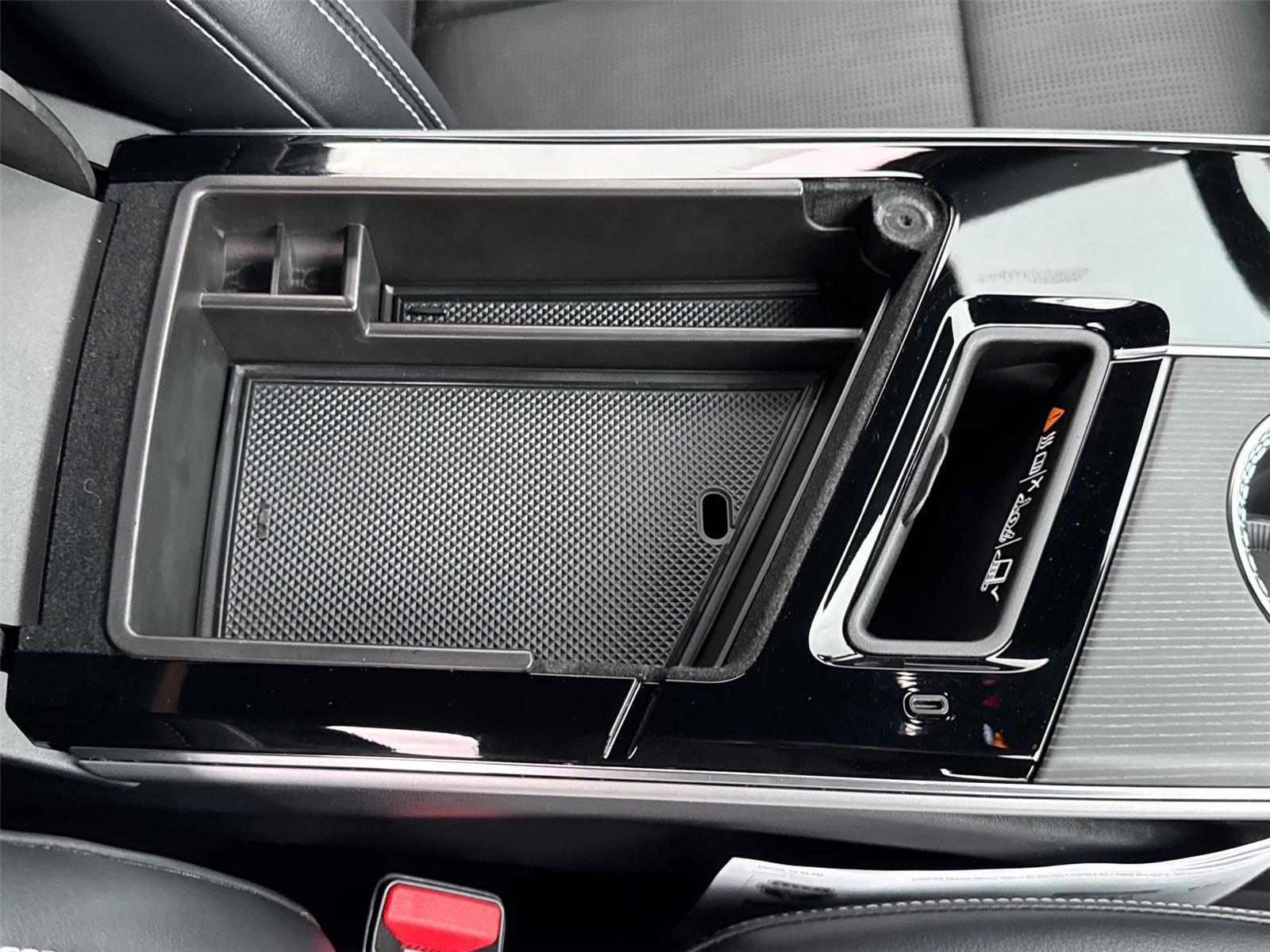 Used 2024 Cadillac Lyriq Sport image 18