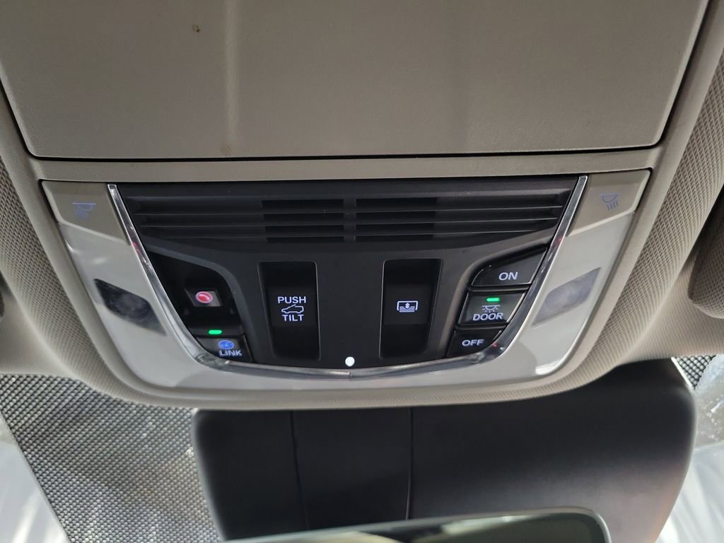 Used 2019 Acura RDX AWD w/ Advance Package image 20