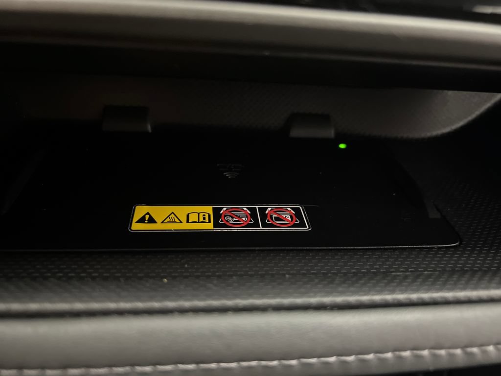 Used 2025 Toyota Highlander XLE FWD image 56