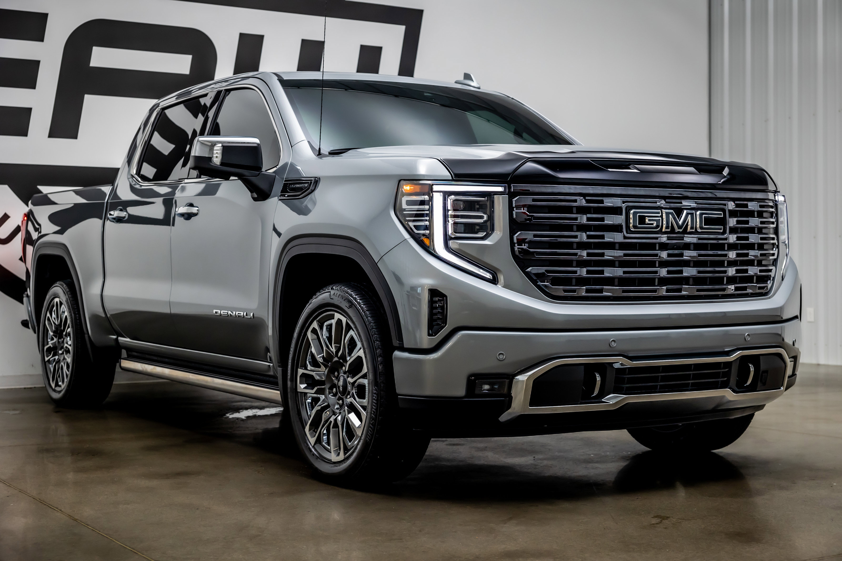 Used 2025 GMC Sierra 1500 Denali Ultimate AWD/4WD image 28