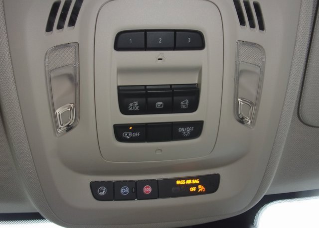 Used 2023 Buick Envision Avenir image 28