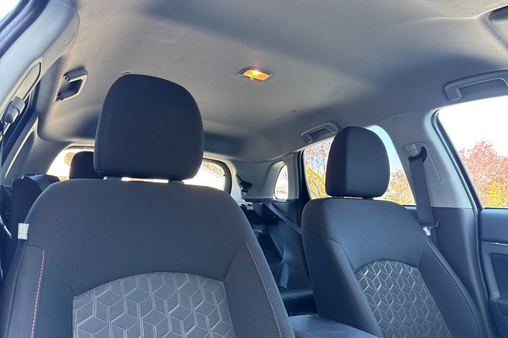 Used 2025 Mitsubishi Outlander Sport LE AWD/4WD image 17