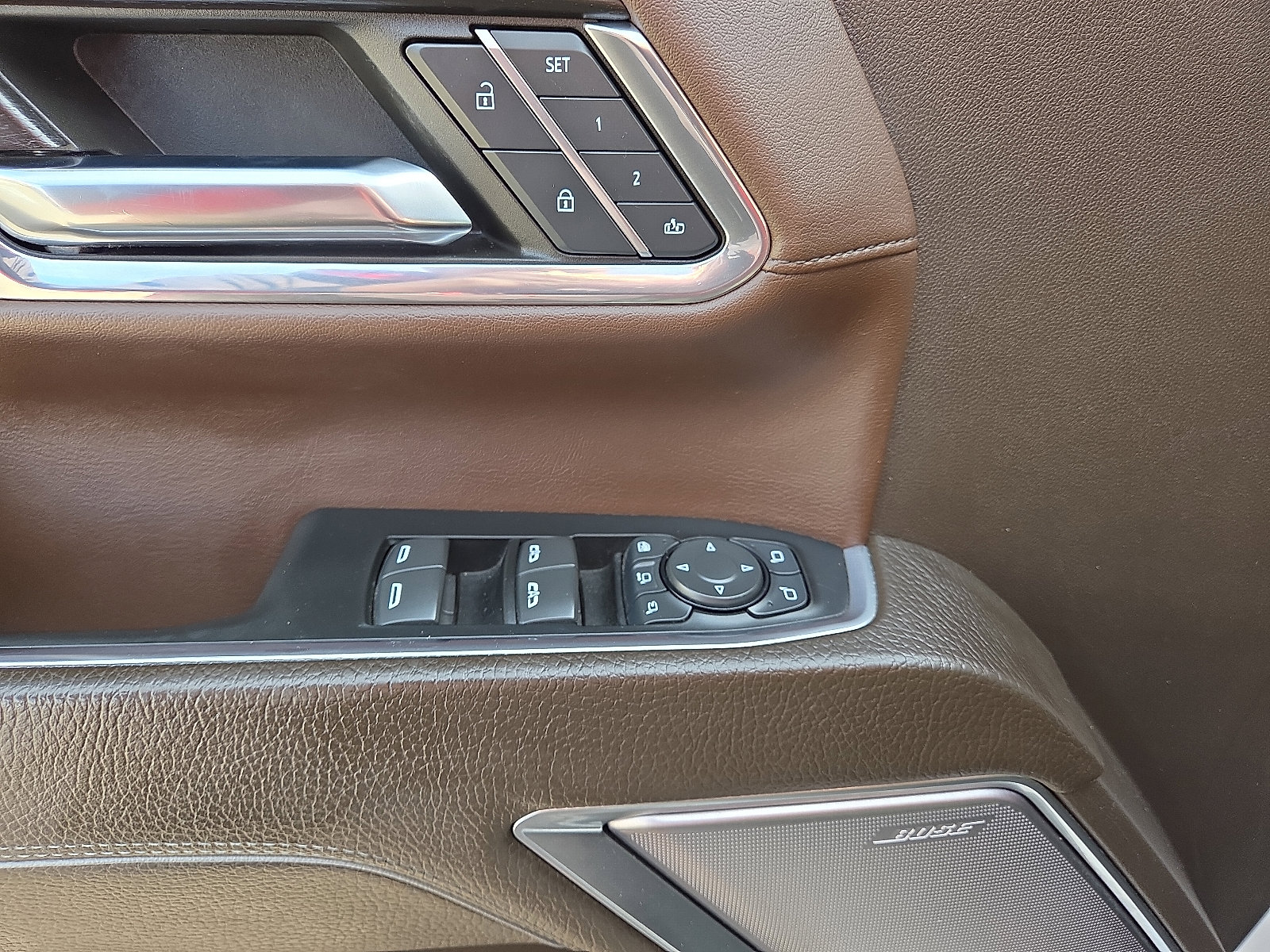 Used 2024 GMC Sierra 2500 Denali w/ Technology Package image 10