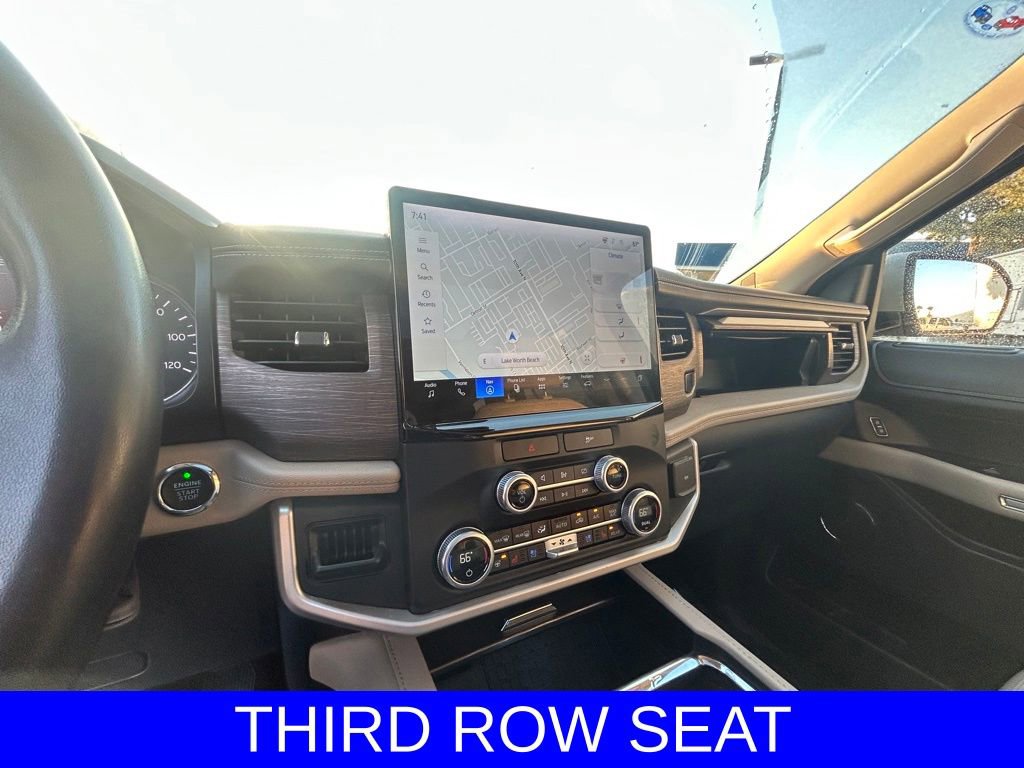 Used 2023 Ford Expedition Max Limited image 12