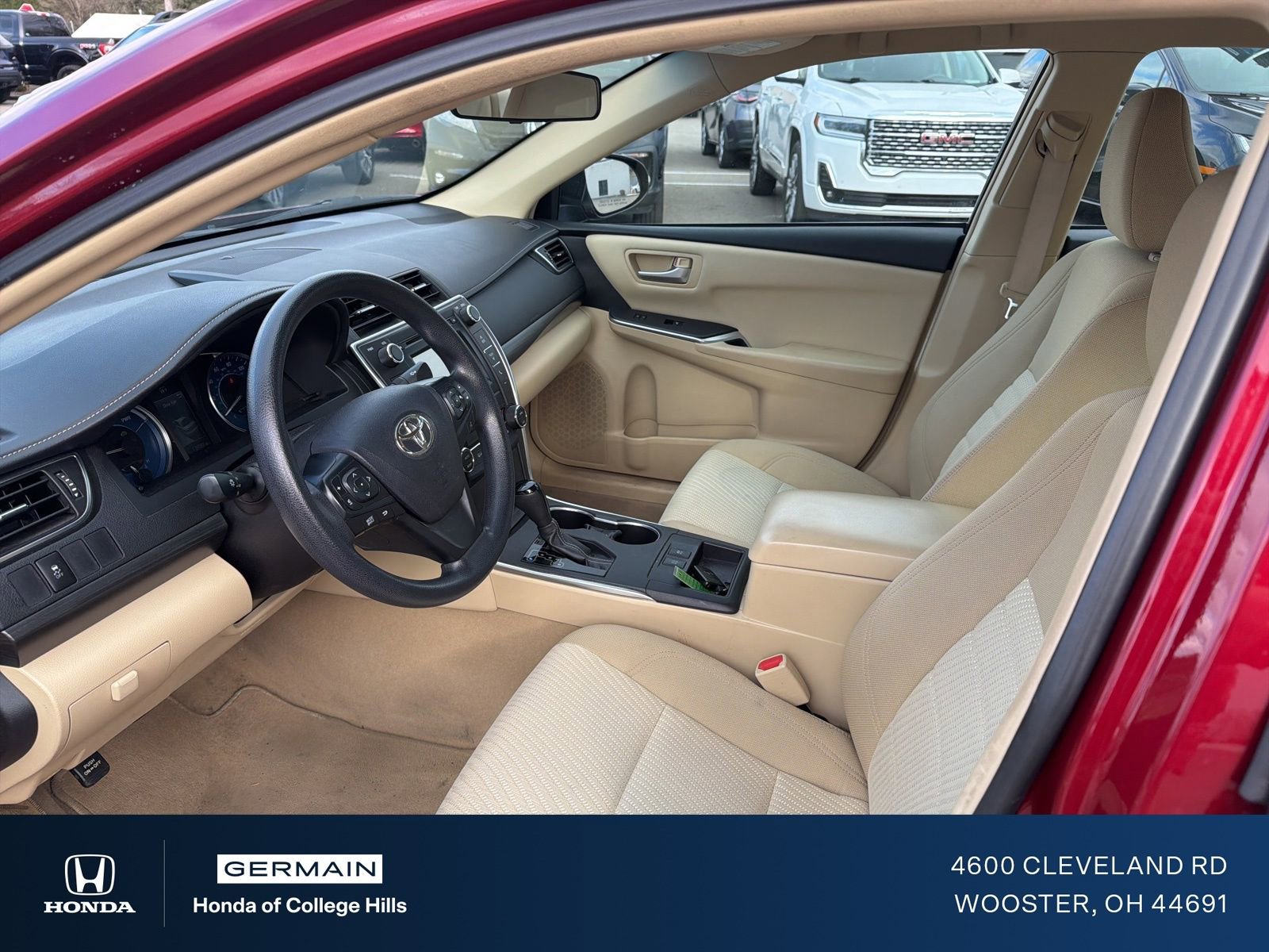 Used 2015 Toyota Camry LE w/ Four Season Floor Mat Package image 13