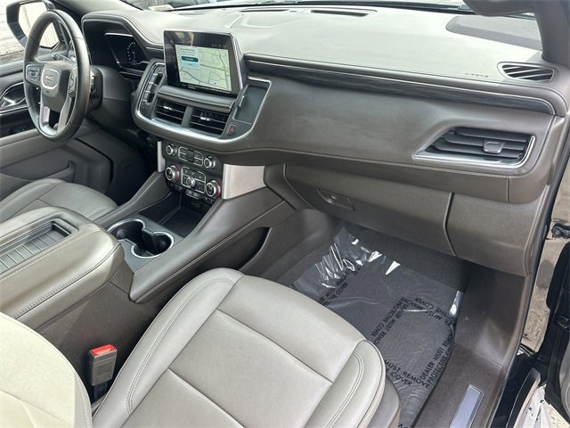Used 2023 GMC Yukon SLT image 28