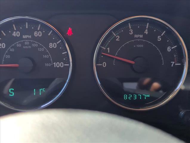 Used 2016 Jeep Wrangler Unlimited Sahara w/ Dual Top Group image 6