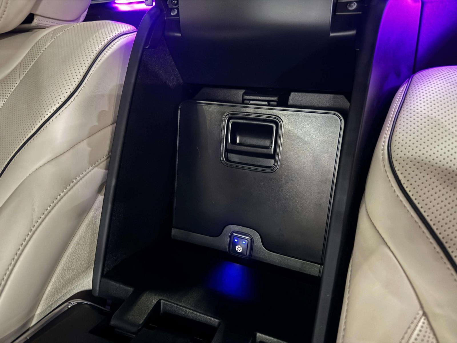 Used 2019 Mercedes-Benz Maybach S 560 4MATIC image 65