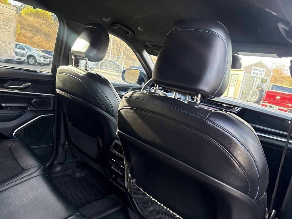 Used 2022 Jeep Grand Cherokee Trailhawk w/ Advanced Protech Group II image 24