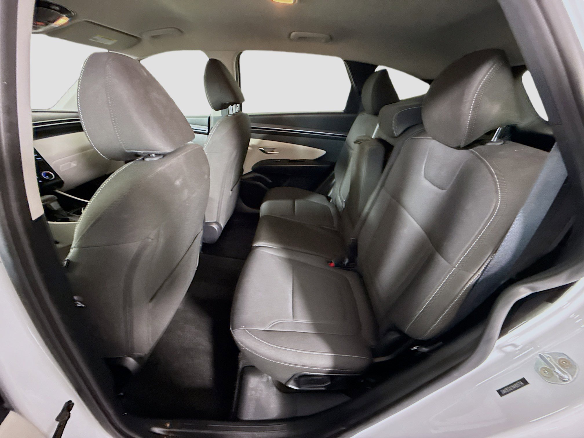 Used 2022 Hyundai Tucson SEL FWD image 25