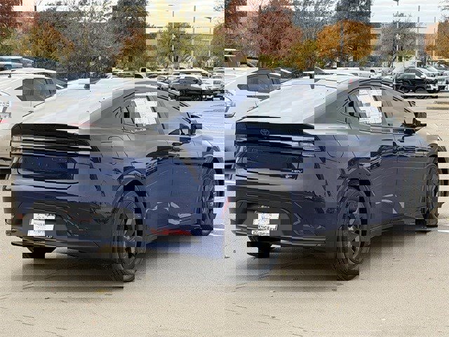 New 2026 Toyota Prius Plug-In Hybrid image 4