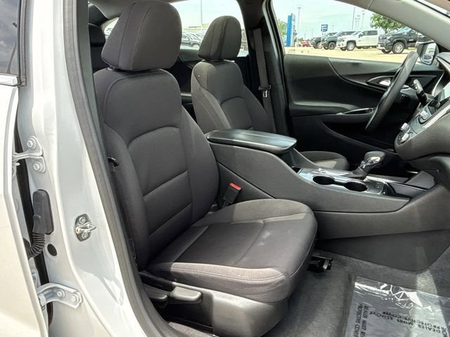 Used 2024 Chevrolet Malibu LT FWD image 28