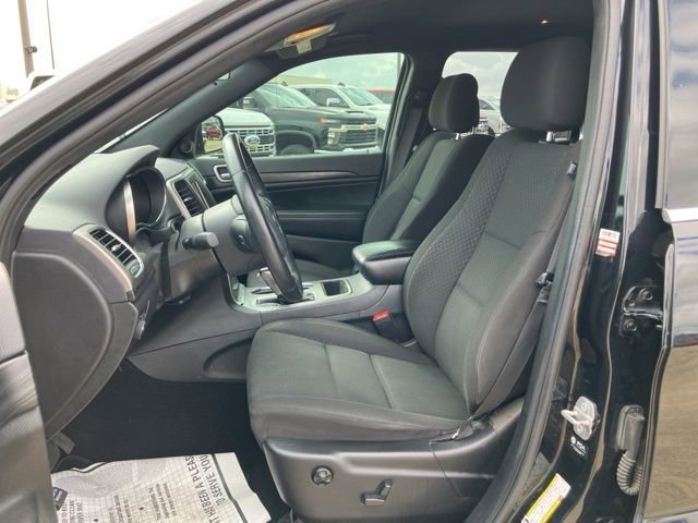 Used 2021 Jeep Grand Cherokee Laredo RWD image 21