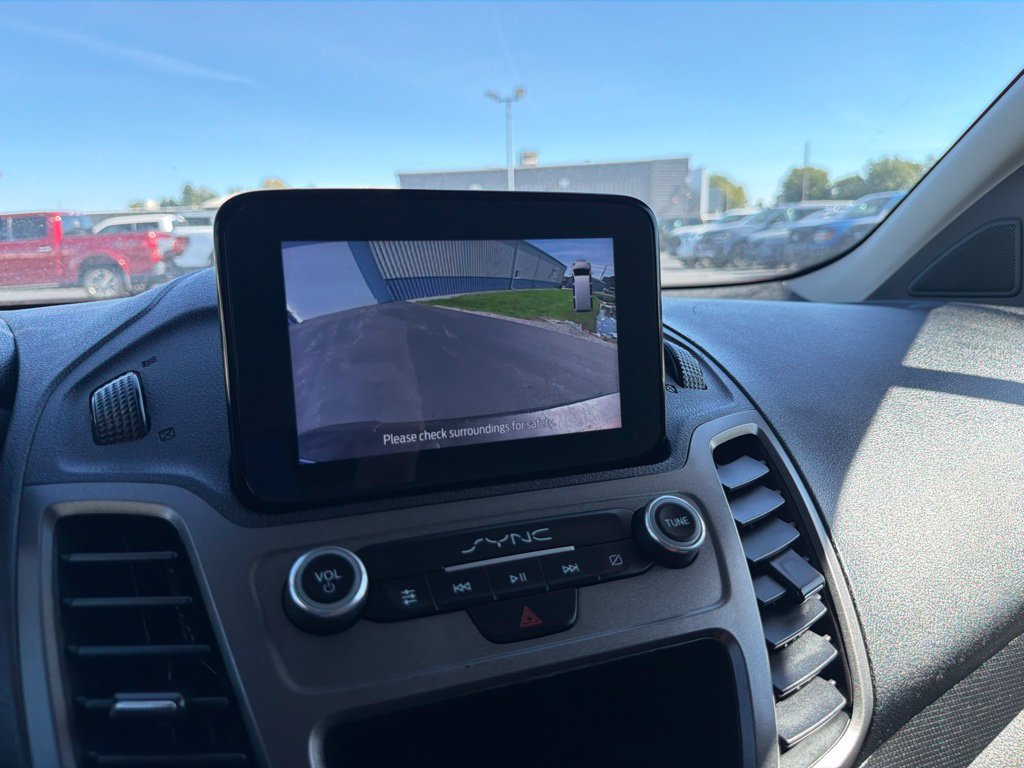 Certified 2019 Ford Transit Connect XLT FWD image 17