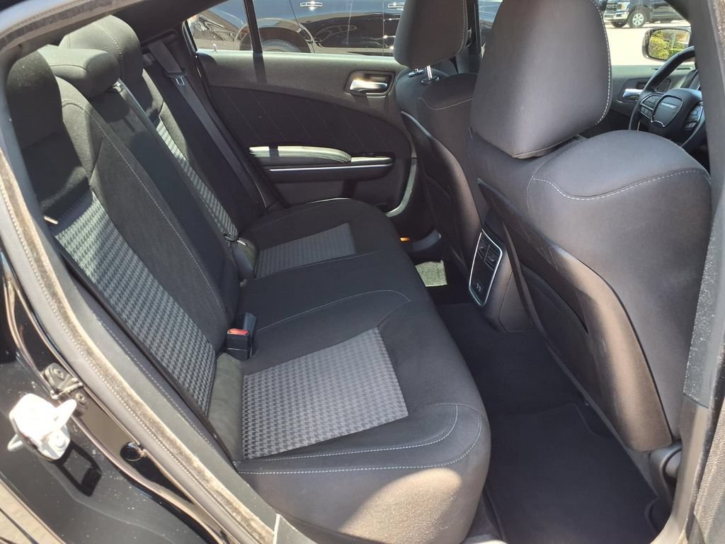 Used 2023 Dodge Charger GT w/ Technology Group RWD image 15