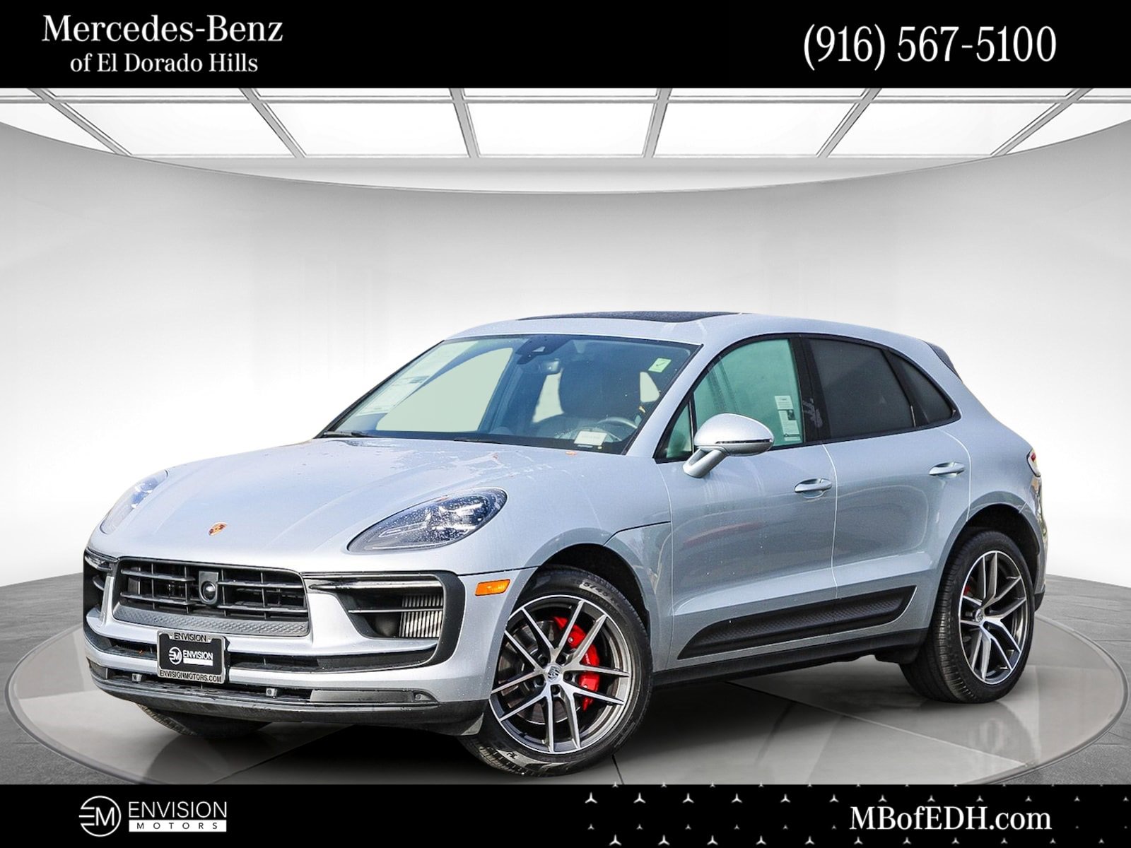 Used 2023 Porsche Macan S image 1