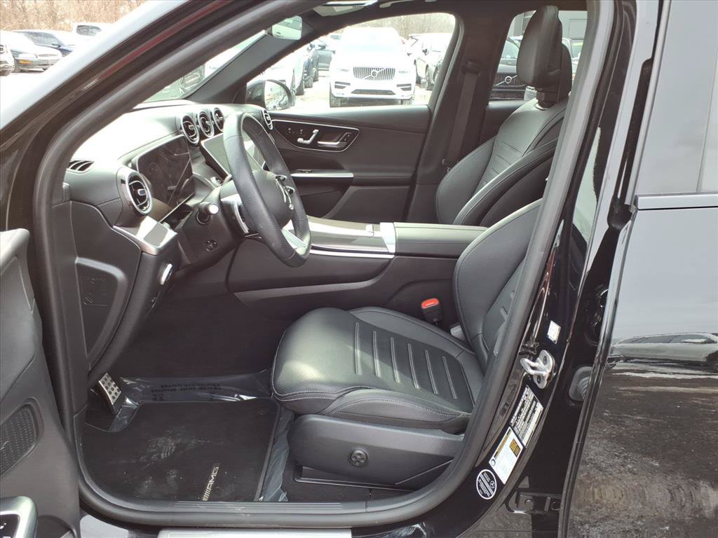 Certified 2025 Mercedes-Benz GLC 300 4MATIC image 10