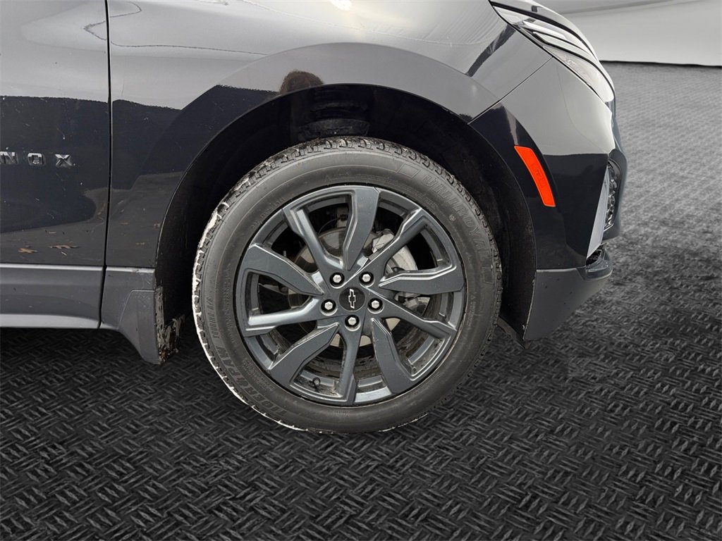 Used 2023 Chevrolet Equinox RS image 11