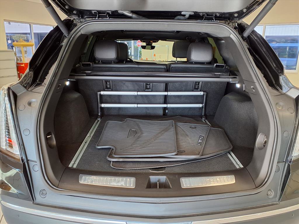 Certified 2023 Cadillac XT5 Sportv w/ Technology Package image 17