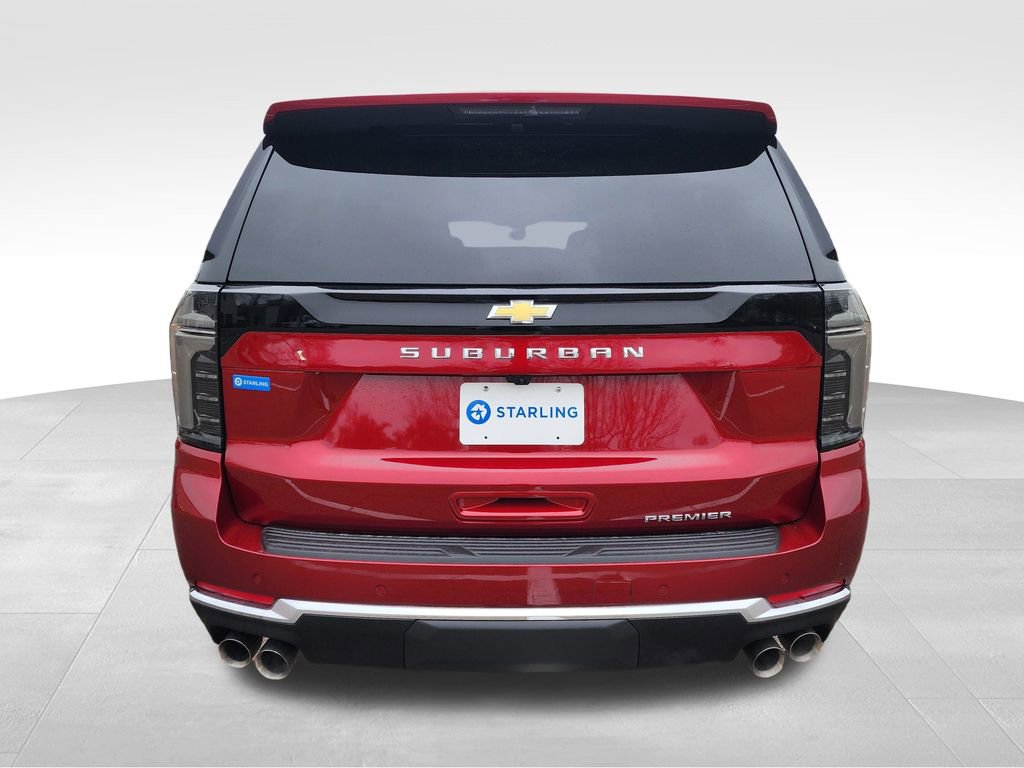 New 2025 Chevrolet Suburban Premier image 7